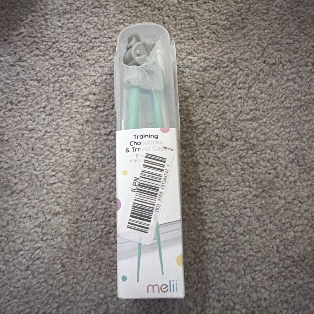 Melii Training Chopsticks with Travel Case Mint Green Bulldog Kids Ages 3+